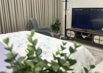 استديو هادئ بسرير ماستر 