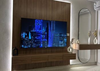 استديو هادئ بسرير ماستر