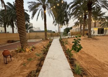 مزرعة بمناظر خلابة وجلسات خارجية 