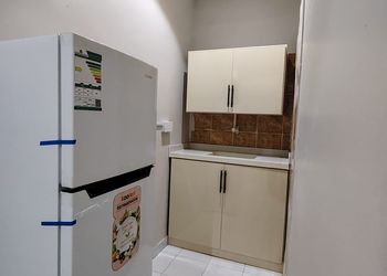 استديو بسرير ماستر 