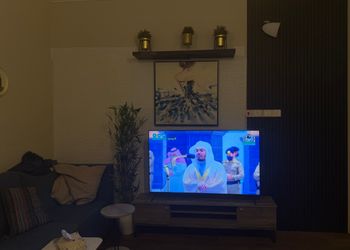 شقة بغرفة جلوس وغرفة نوم 