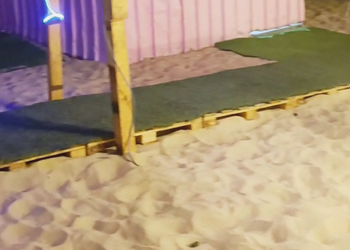 مخيم ببيت شعر وأجواء ممتعة