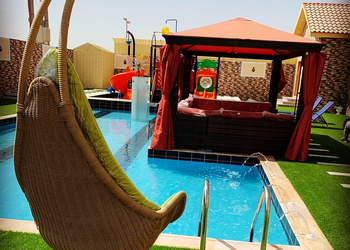 شاليه بمجلس كبير والعاب اطفال