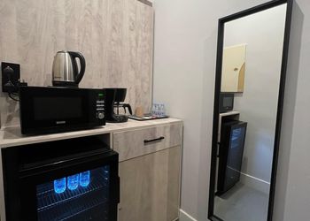استديو بسرير ماستر ودخول ذاتي