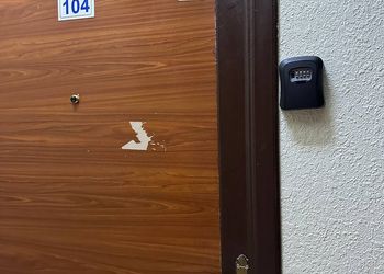 استديو هادئ بسرير فردي