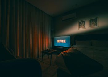 استديو بدخول ذاتي