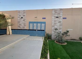 استراحة بألعاب مائية ومجالس واسعة
