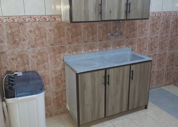 شقة بأثاث مريح وبسيط 