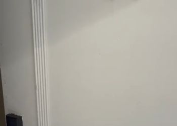 استديو بسرير ماستر وجلسة جانبية