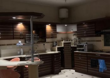 وحدة سكنية بثلاث غرف نوم 