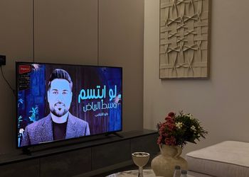 شقة بصالة وغرفة نوم