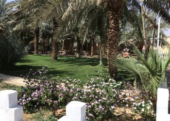 مزرعه بجلسات خارجيه وبيت شعر 