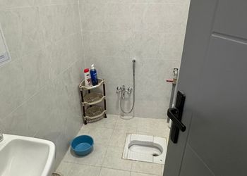 استديو هادئ بسرير ماستر