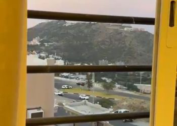 شقة هادئة بغرفتين وصاله