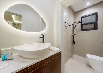 استديو بسرير ماستر  ودخول ذاتي 