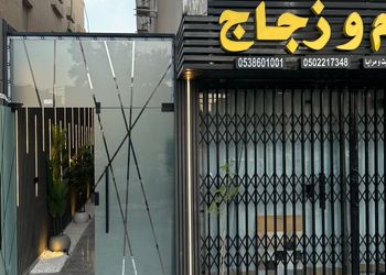 شقة بغرفة معيشة وغرفة نوم 