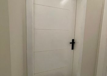 استديو بسرير ماستر