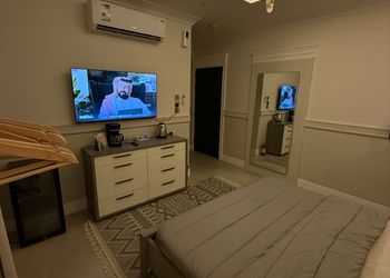 استديو بسرير ماستر