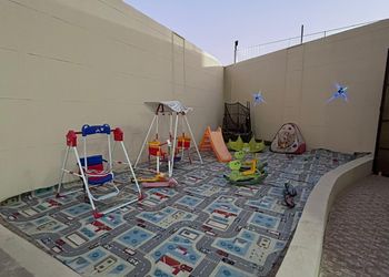 استراحة بمسبح خارجي وأجواء ممتعة 