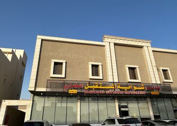 شقة بغرفه نوم وصالة 