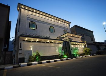 استديو انيق بسرير ماستر