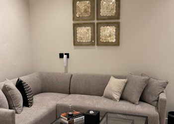 استديو بدخول ذاتي وتصميم أنيق 