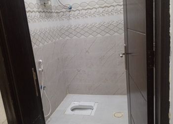 شاليه بمسبح خارجي وألعاب أطفال