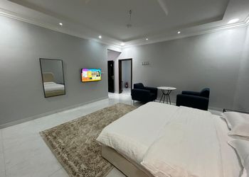 استديو بدخول ذاتي وسرير مريح 