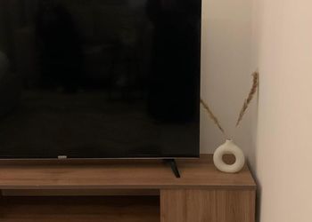 استديو بسرير ماستر وجلسة مريحة 