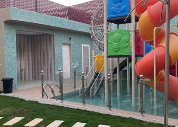 شاليه بالعاب مائية والعاب اطفال 