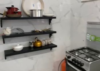 شقة بغرفتين نوم وصالة