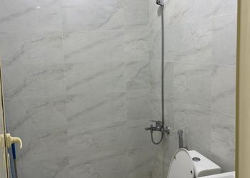 استديو مع حوش خاص بأثاث حديث