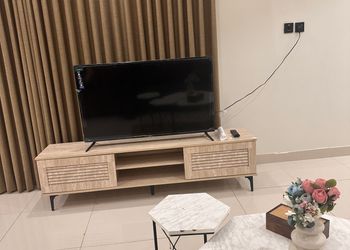 شقة بصالة مريحة ودخول ذاتي 