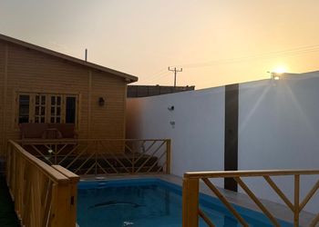 استراحة بغرفه نوم وصالة أنيقة