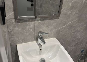 استديو أنيق بسرير ماستر وجلسة جانبية 