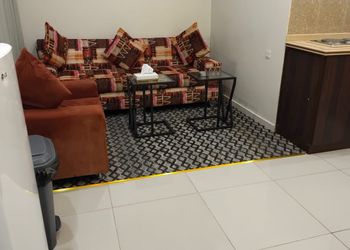 شقة بغرفة نوم وصالة 