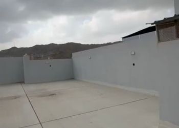 شقة باربع غرف نوم وصالة