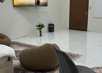 استديو هادئ بسرير ماستر 