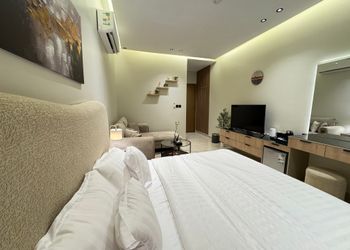 استديو بدخول ذاتي وتصميم أنيق 