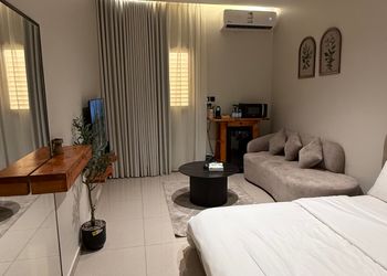 استديو هادئ بسرير ماستر 