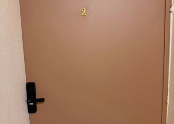 استديو بسرير ماستر ودخول ذاتي