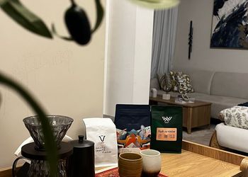 استديو بسرير ماستر وجلسة جانبية 
