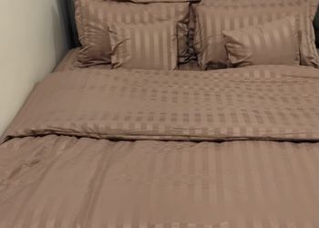 استديو هادئ بسرير ماستر 