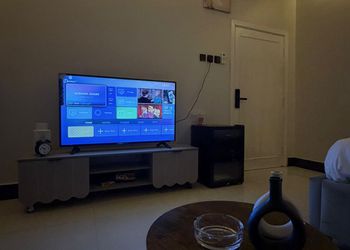 استديو بسرير ماستر