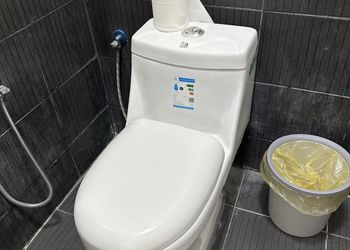 شقة بغرفة جلوس وغرفتين نوم 