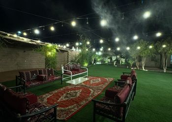 استراحة بمسطح اخضر