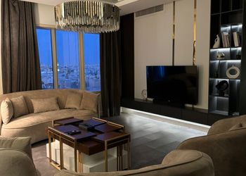 شقة فاخرة في برج سكني - مطله