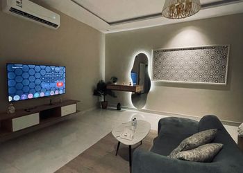 استديو بسرير ماستر وجلسة 