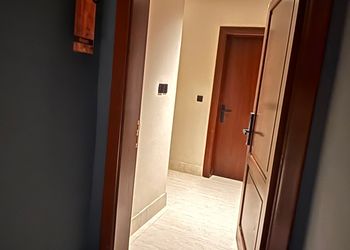 استديو بسرير ماستر ودخول ذاتي