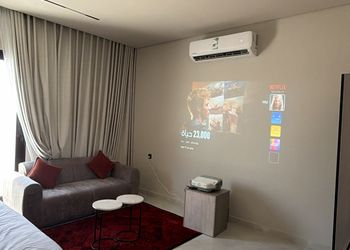 استديو هادئ بسرير ماستر 